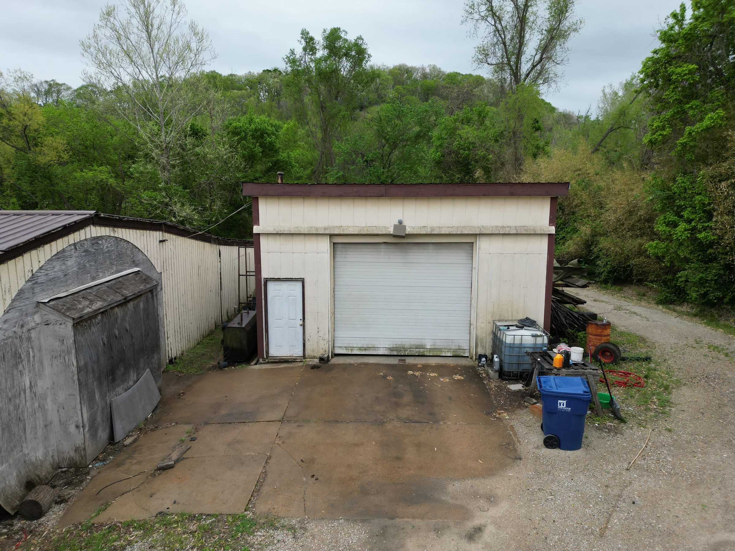 IOS For Sale/Lease - Wildwood, MO — Exterior