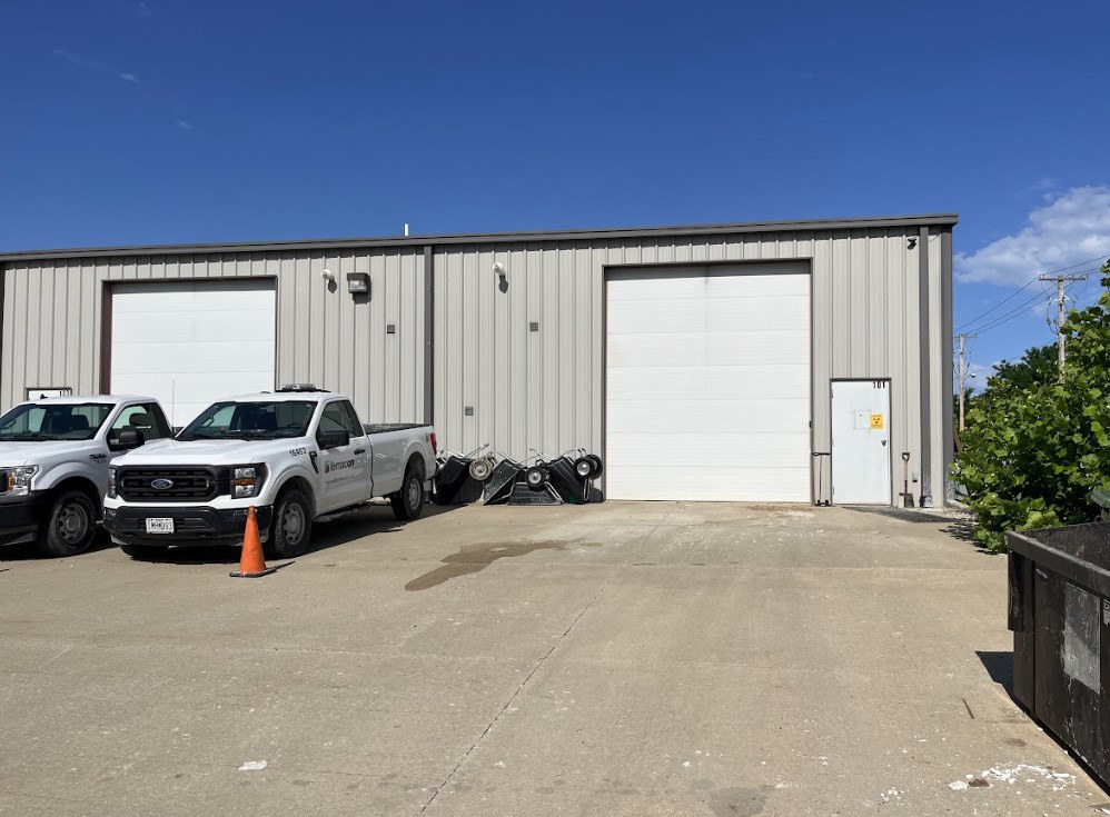 Office/Warehouse Space with Reception Area