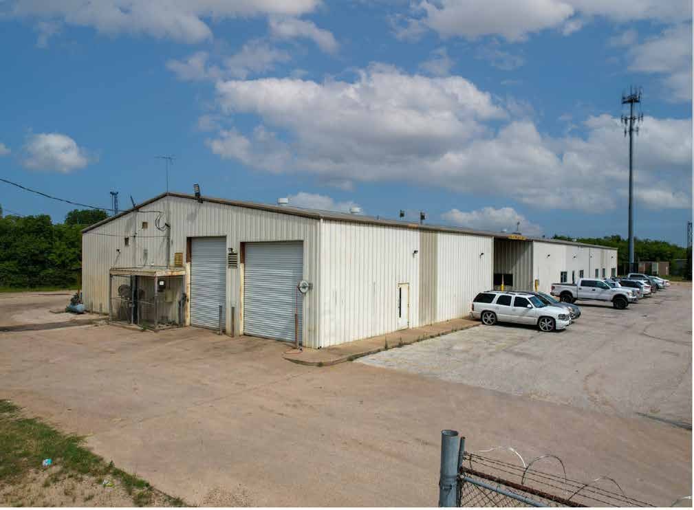 Industrial Property Zoned for IOS Use — featured Fort Worth, TX listing